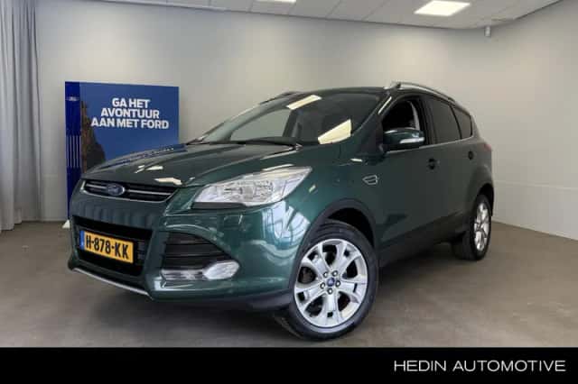 Ford Kuga (2016) thumbnail 1