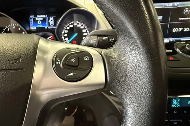 Ford Kuga (2016) thumbnail 15