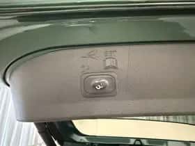Ford Kuga (2016) thumbnail 31