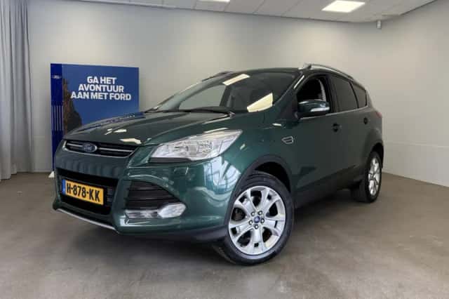 Ford Kuga (2016) thumbnail 36
