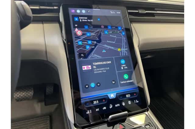 Ford Explorer (2025) thumbnail 10