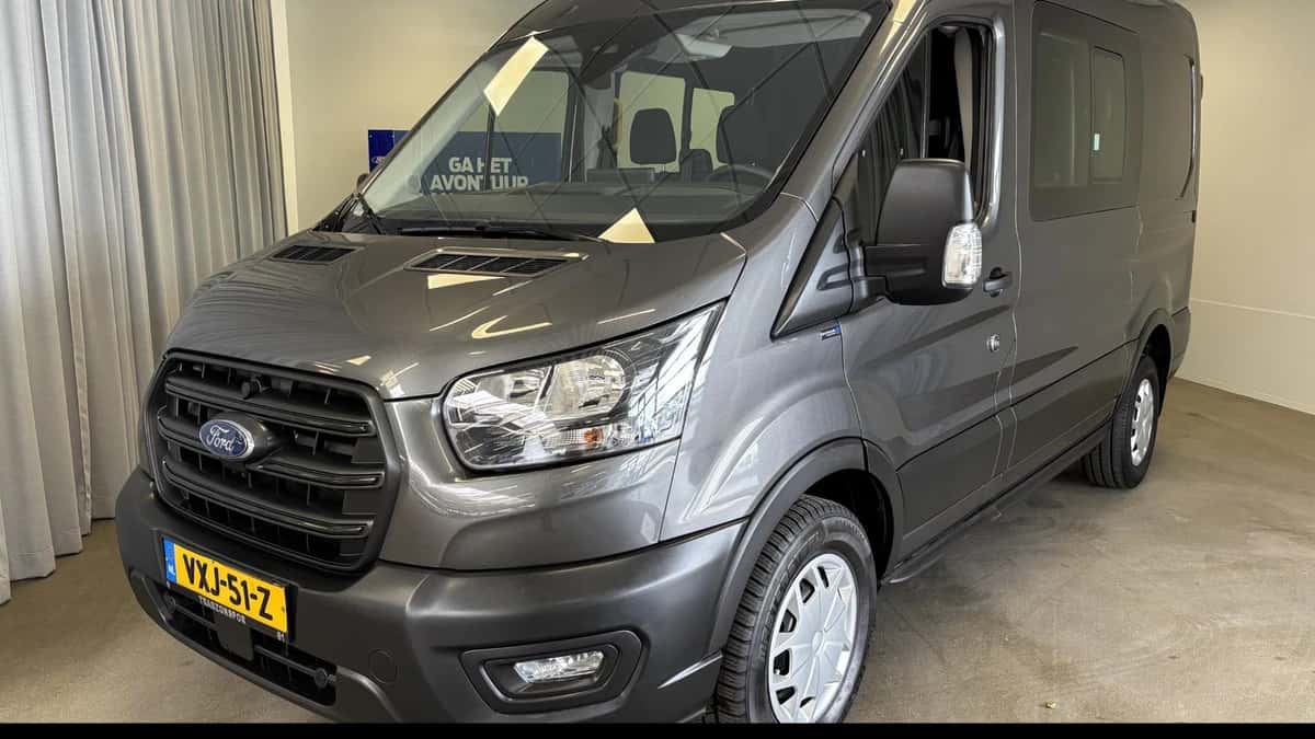 Ford Transit (2023) — foto 1