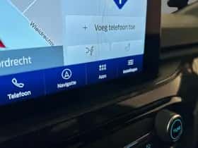 Ford Kuga (2023) thumbnail 15