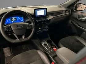 Ford Kuga (2023) thumbnail 9