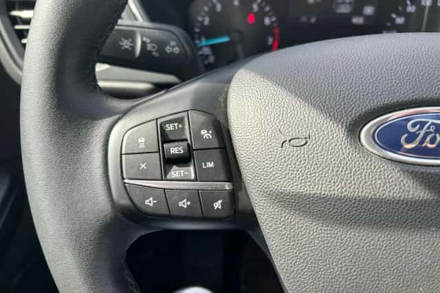Ford Kuga (2020) thumbnail 18