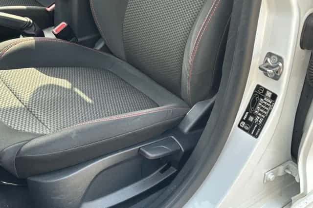 Ford Fiesta (2020) thumbnail 18