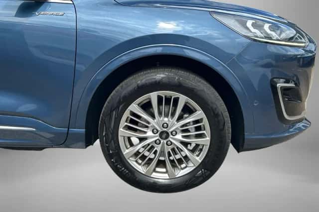 Ford Kuga (2021) thumbnail 5