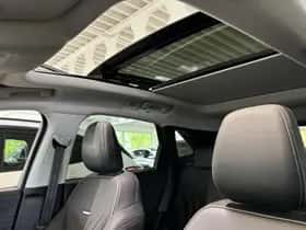 Ford Kuga (2021) thumbnail 5