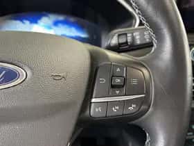 Ford Kuga (2021) thumbnail 8
