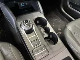 Ford Kuga (2021) thumbnail 10
