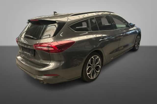 Ford Focus (2025) thumbnail 2