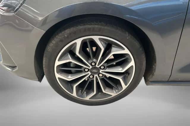 Ford Focus (2025) thumbnail 9