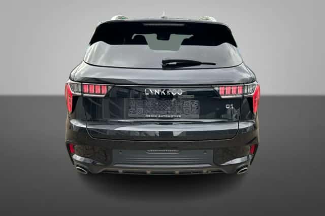 Lynk & Co 01 (2023) thumbnail 3