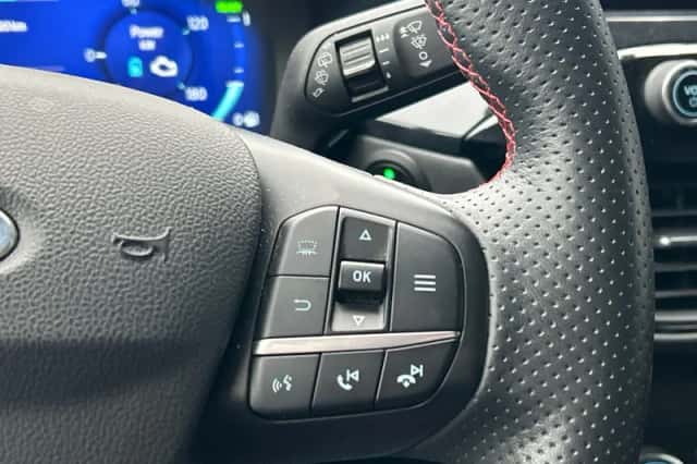 Ford Kuga (2021) thumbnail 19