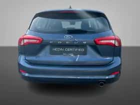 Ford Focus (2019) thumbnail 3