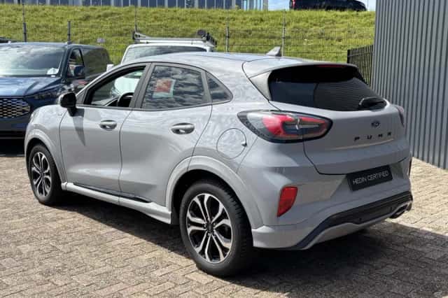 Ford Puma (2021) thumbnail 2