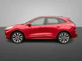 Ford Kuga (2022) thumbnail 2
