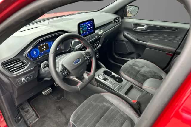 Ford Kuga (2022) thumbnail 9