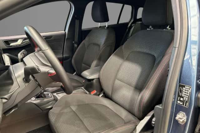 Ford Focus (2024) thumbnail 11