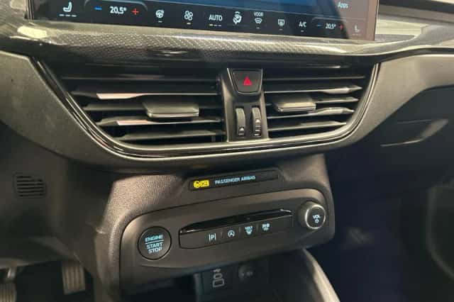 Ford Focus (2024) thumbnail 16