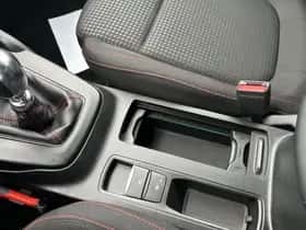 Ford Focus (2024) thumbnail 6