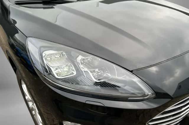 Ford Kuga (2022) thumbnail 11