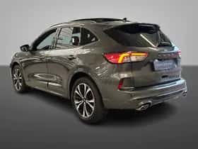Ford Kuga (2022) thumbnail 2
