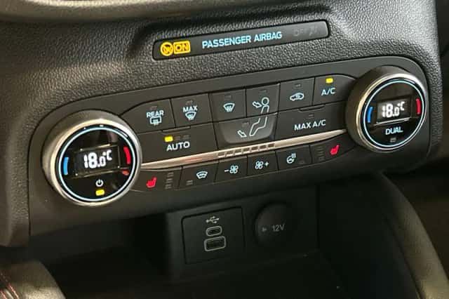 Ford Kuga (2022) thumbnail 11