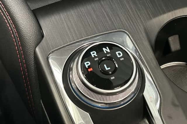 Ford Kuga (2022) thumbnail 12