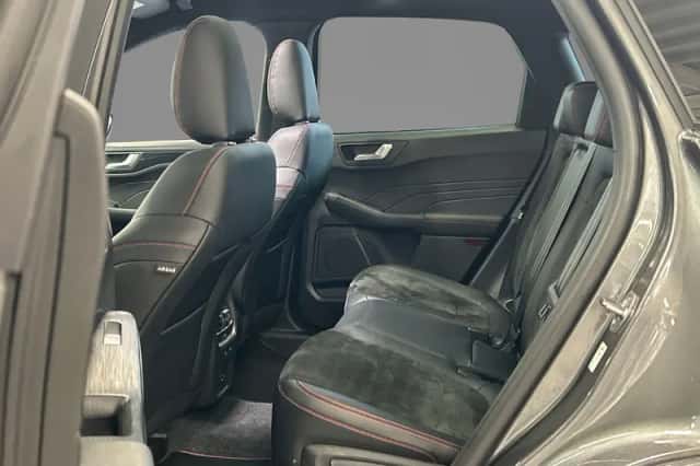 Ford Kuga (2022) thumbnail 18