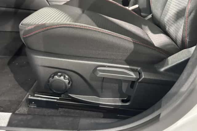 Ford Focus (2024) thumbnail 15