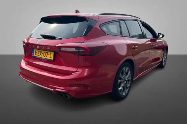 Ford Focus (2025) thumbnail 2