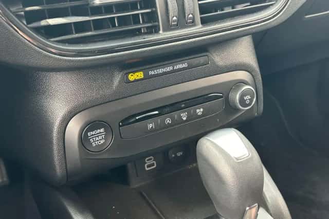 Ford Focus (2025) thumbnail 12