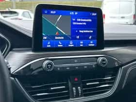 Ford Kuga (2022) thumbnail 14