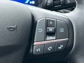 Ford Kuga (2022) thumbnail 19