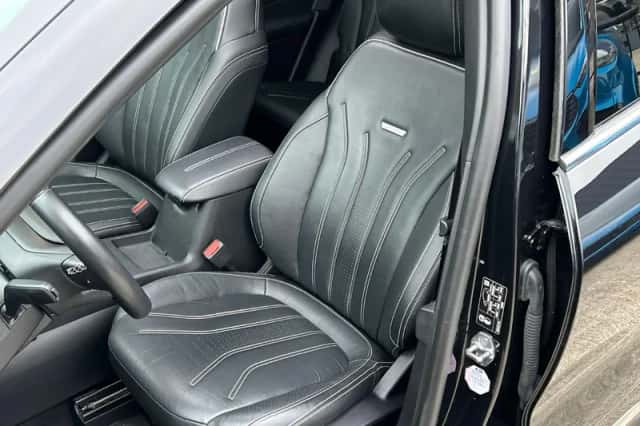 Ford Kuga (2022) thumbnail 9