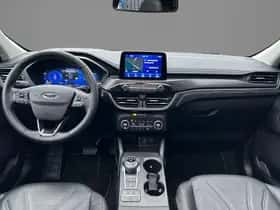 Ford Kuga (2022) thumbnail 10