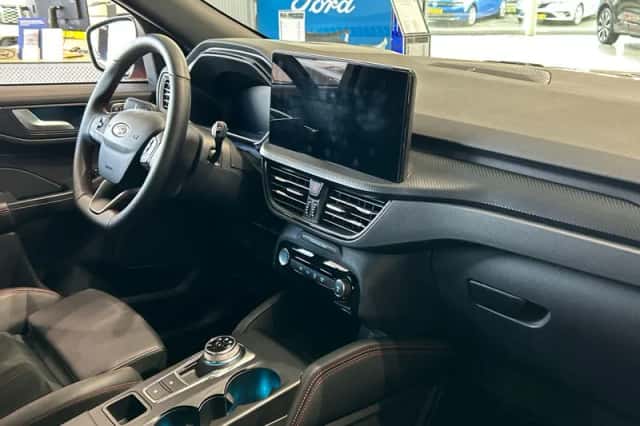 Ford Kuga (2024) thumbnail 14