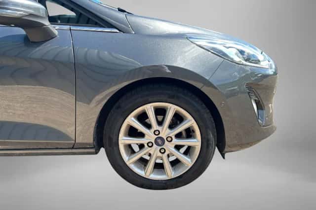 Ford Fiesta (2018) thumbnail 5