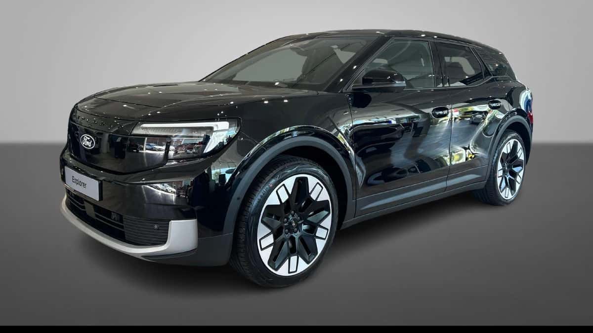 Ford Explorer (2024) — foto 1