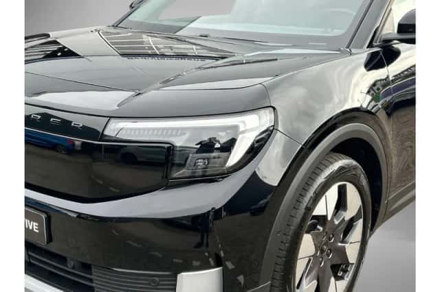 Ford Explorer (2024) thumbnail 12