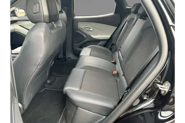 Ford Explorer (2024) thumbnail 7