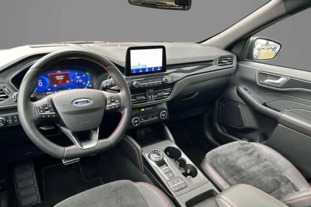 Ford Kuga (2022) thumbnail 8