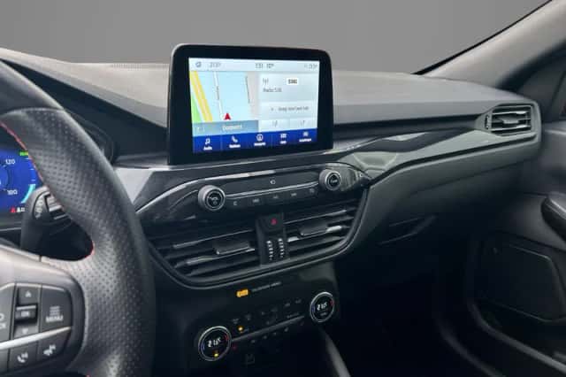 Ford Kuga (2022) thumbnail 9