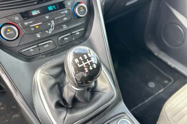 Ford C-Max (2018) thumbnail 16