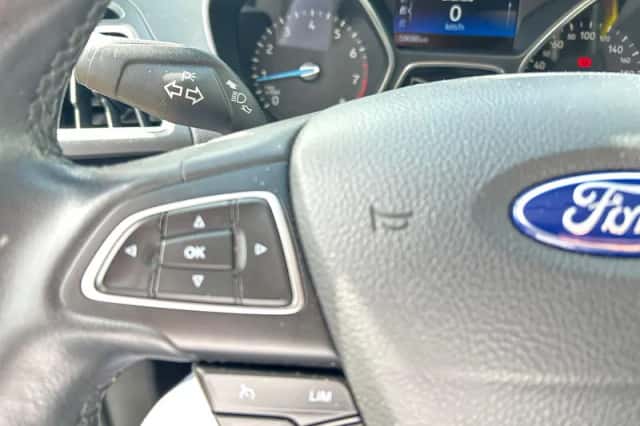 Ford C-Max (2018) thumbnail 18
