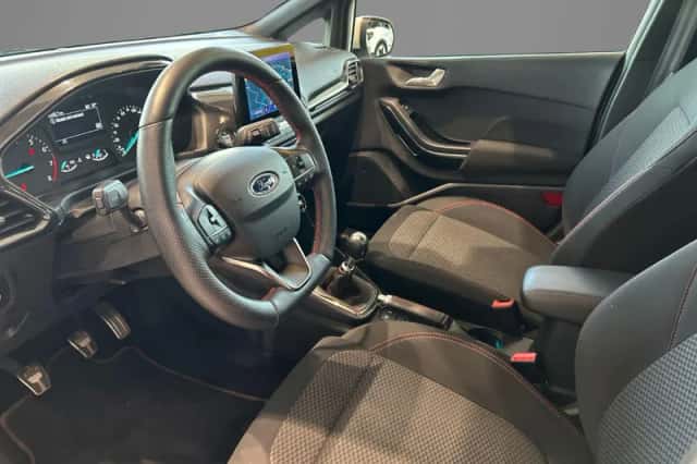 Ford Fiesta (2020) thumbnail 3