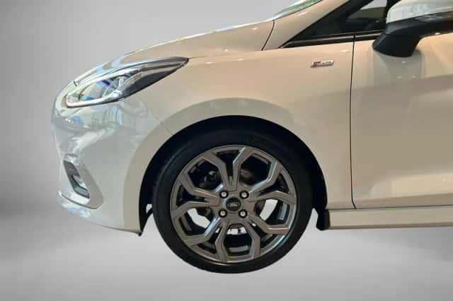Ford Fiesta (2020) thumbnail 5