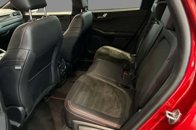 Ford Kuga (2023) thumbnail 13