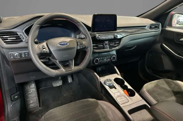 Ford Kuga (2023) thumbnail 9